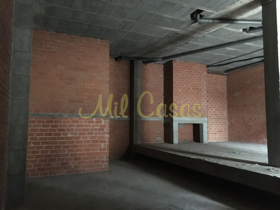 Local portosin avda constitucion 14 